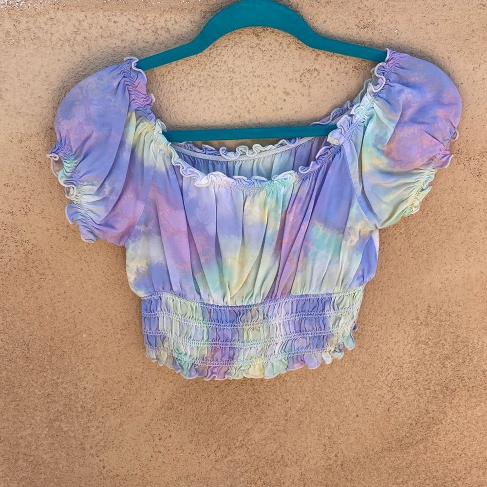 Medium tie dye ruched crop top 100% Rayon